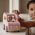 Load image into Gallery viewer, Speelgoed auto met caravan FSC
